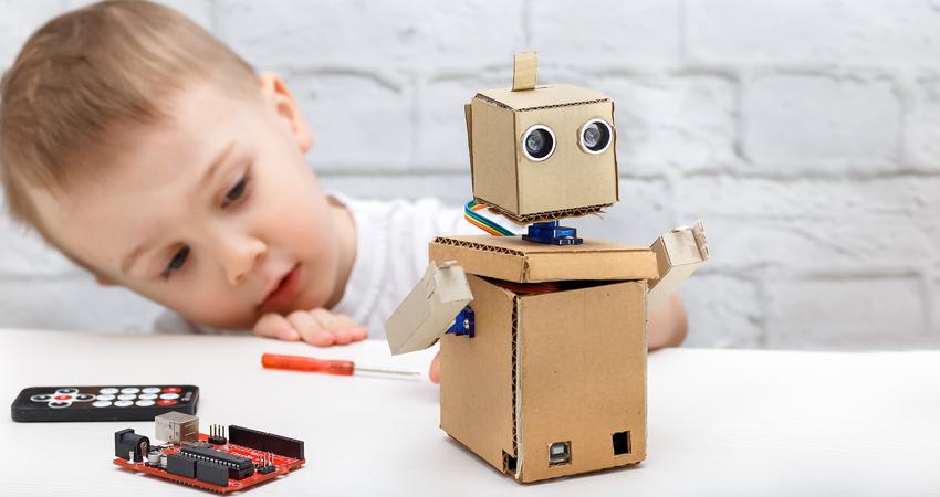 Robótica para crianças: conheça os benefícios para seu filho